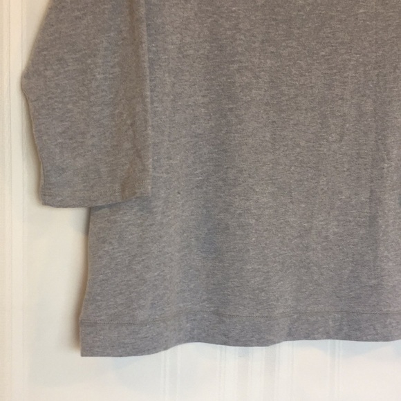 Gray Women's Top with Sparkle Accents Used 1X - Picture 6 of 14